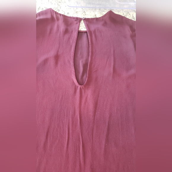 Aritzia Wilfred Cherry Tunic Blouse 100% silk Size M - Picture 2 of 4